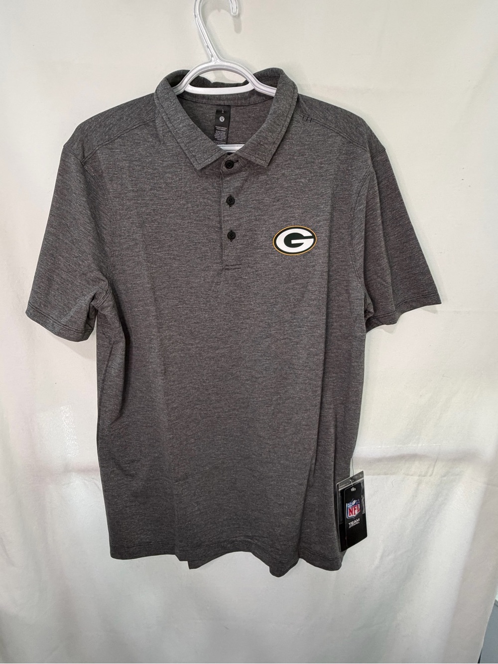 Lululemon x Green Bay Packers Evolution Short sleeve Polo - size L